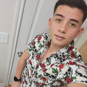 Meet your Posher, Carlos alejandro